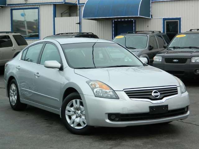 2009 Nissan Altima 2.5 4dr Sedan